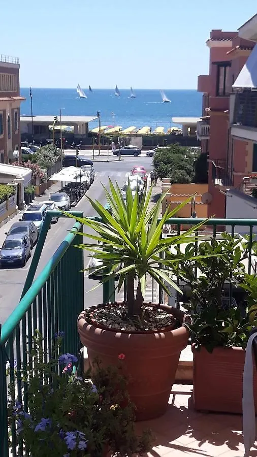 Ostia Bed And Beach